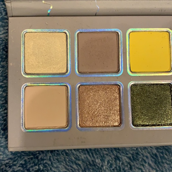 Kylie cosmetics eye of the storm palette - Picture 4 of 7